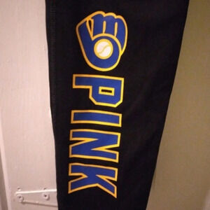 VS PINK Brewers ultimate leggings-small *NEW*
